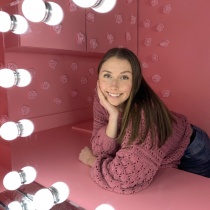 LILLY LINDER
