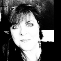 Suzanne Lonardo
