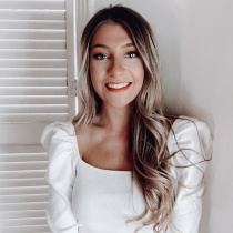 Anna Ellis