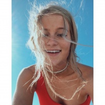 Calli Ayres