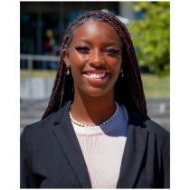 Simone Emezi