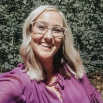 Kat DeSonnaville