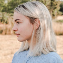 Lizzie Jones Avatar