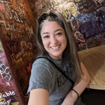 Lauren Vecchio