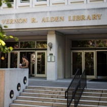 University Libraries logo