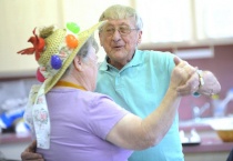 Easton Area Lifestyle Campus (Senior Center) logo